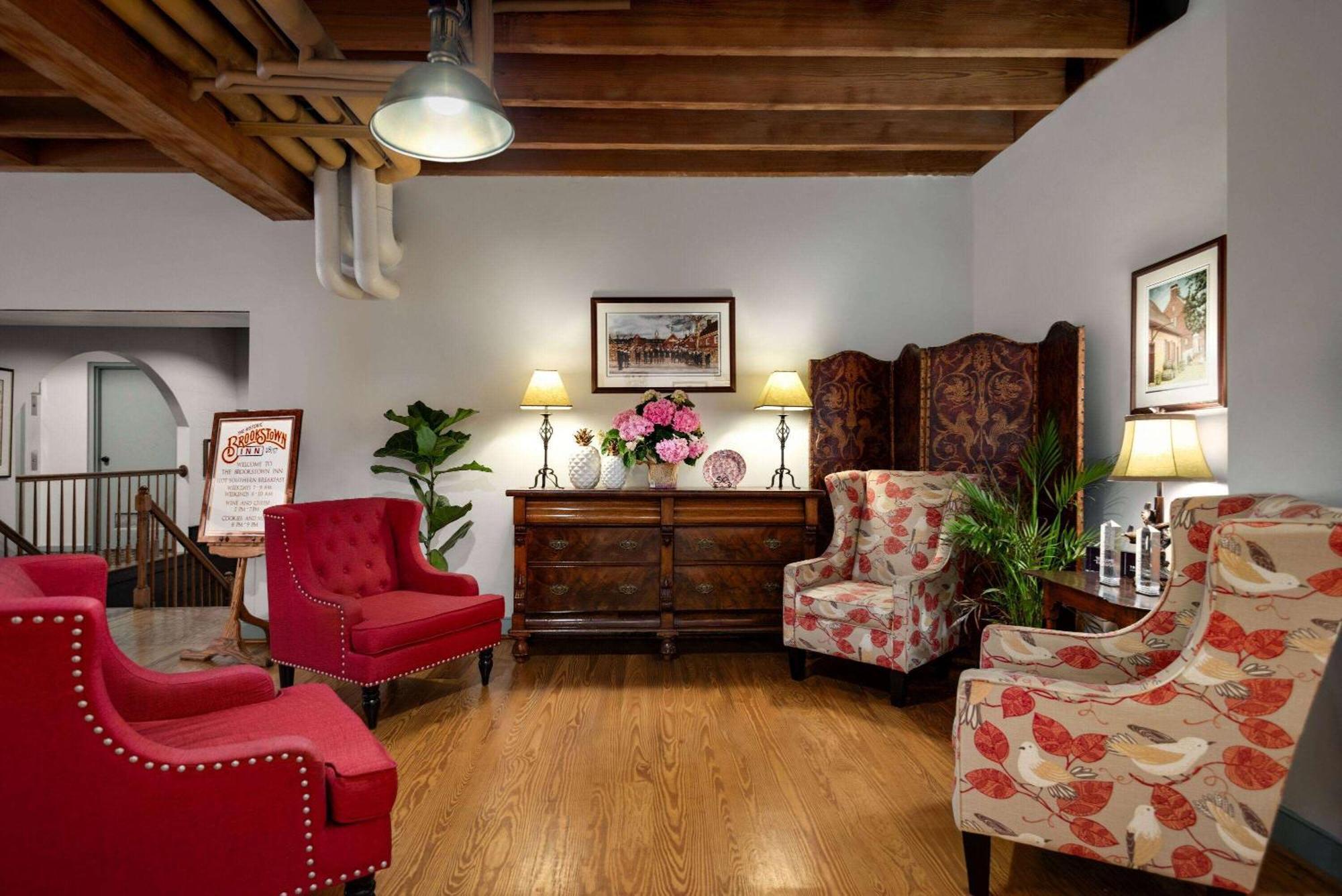 The Historic Brookstown Inn, Trademark Collection By Wyndham Уинстън-Сейлъм Екстериор снимка